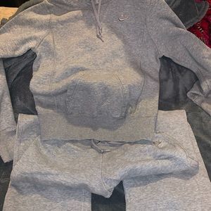 Gray Nike sweat suit